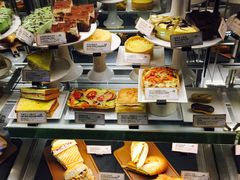 面包甜点陈列柜-星巴克(福州三坊七巷店)