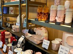 零售区-星巴克(深圳布吉万象汇4F店)