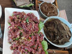 -乡土黄·鲜牛肉火锅·小龙虾(兴业街店)