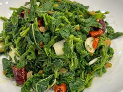 -鑫巴蜀小镇 · 水煮鱼专研店(玉桥店)