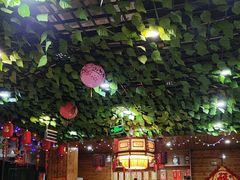 -袁小二大东北铁锅炖(吉祥村总部)