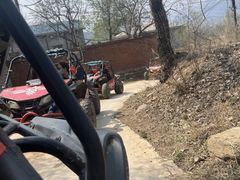 -南山特攻真人CS户外露营轰趴拓展基地