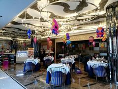 -马克西姆俄罗斯餐厅(通亚街店)