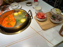 -牛人日志·鲜牛肉骨汤火锅(万科里瑧店)