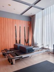 -一伽瑜伽·普拉提