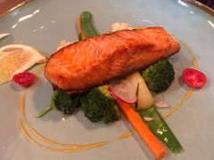 -SISTERS BAR RESTAURANT川意酒馆(嘉善老市H楼店)