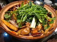 -胡须佬鸡煲四季火锅(海雅缤纷城店)