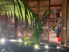 -二厨·吊桥小院·脆皮烧鸡公·本地农家菜(沿江西路店)