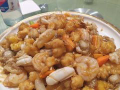 -桃子餐厅·天津菜(王顶堤总店)