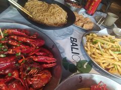 -巴厘龙虾·榜首油焖大虾(音乐学院·沿江酒馆店)