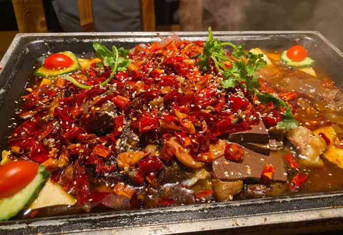 焱鱼季炭火烤鱼(洪文店)-"毛血旺也太幸福了吧 黑鱼无限好评.