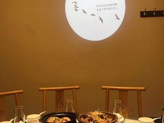 -帅巴人舅母子腊蹄民俗村