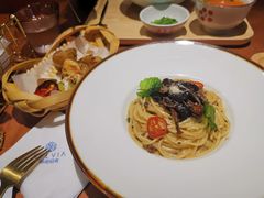 牛肝菌奶油意面-POKEE VIA&Brunch·维娅(重庆来福士店)