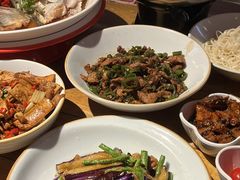 -湘阁里辣(大朗广场店)