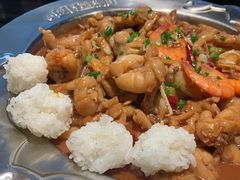 -胖哥俩肉蟹煲(石家庄长安万达店)