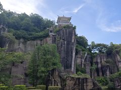 -广州莲花山旅游区