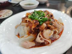 -老来福·非遗酸汤兔(凯旋路店)
