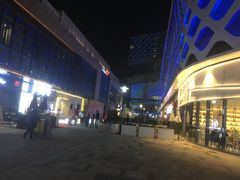 -杭州滨江宝龙城