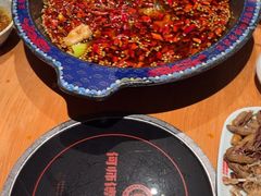 -何师傅美蛙鱼头(汉街店)