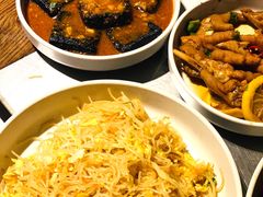 -龙巢盱眙龙虾·牛蛙·烧烤宵夜(八卦岭店)