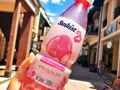 -王府井奥莱临潼小镇(临潼店)