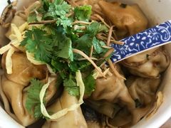 -笑来喜馄饨小笼工坊店(湖滨街店)