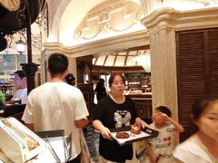 -B&C黄油与面包·THE GARDEN BAKERY概念店(世纪汇店)
