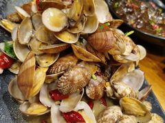 -老东镇啤酒屋海鲜加工·蒸汽海鲜·海鲜烧烤(台东店)