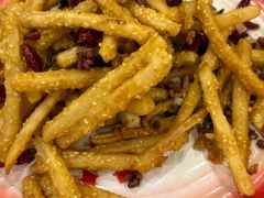 -江城燕子大排档(江汉路步行街店)