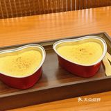 双皮奶口感细腻，奶香十足确实正宗。老板热情贴心