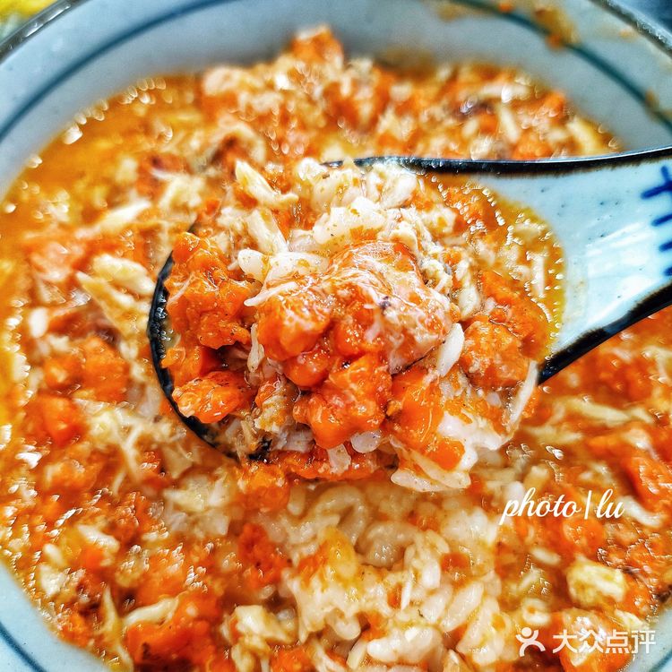 青岛首家蟹满楼蟹黄面🍜落户台东啦[加油]