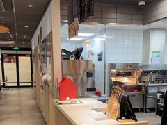 -麦当劳(百联西郊购物中心店)