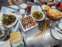 -邹胖哥好好吃餐馆(荔波美食街店)