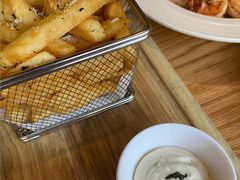 -Common Table · Brunch & Coffee