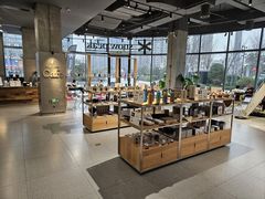 -SnowPeak Cafe(上海环宇城Max店)