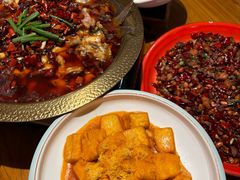 -先启半步颠·川菜小炒