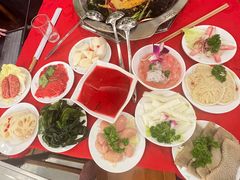 -山城年华老火锅(玉林店)