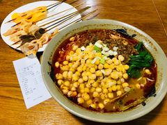 -丁丁猫重庆小面(徐州路店)