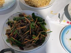 -小锅饭豆腐馆(重工北街普罗旺斯店)