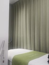 -凡碧诗毛孔清洁收细