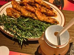 西班牙蒜香油爆虾-ZAFFERANO西班牙海鲜饭(上海首店)