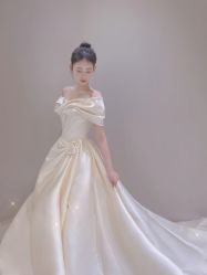 -不晚国际婚纱礼服