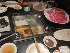 -东道煮牛肉火锅(重庆路店)