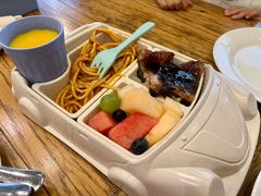 -汽车博物馆主题餐厅