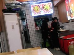 大堂-冒菜西施·非遗冒菜(总店)