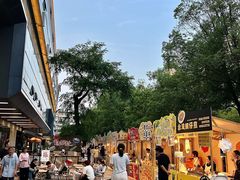 -杭州西湖银泰百货