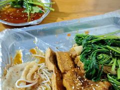 -陈氏老字号十三小炸炸店