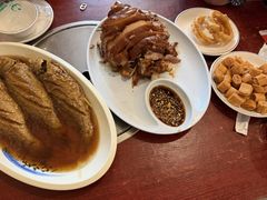 -聚首堂·特色小吃·肘子(什刹海德胜门店)