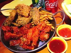 -BHC炸鸡(明洞总店)