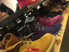 -东荟城名店仓